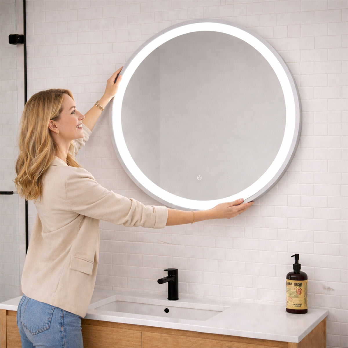 LOOP - Battery Powered 24” dia. Illuminating Mirror